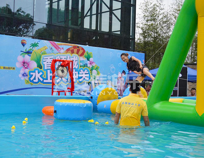 ANXIN Inflatable obstacle course floating mobile water park