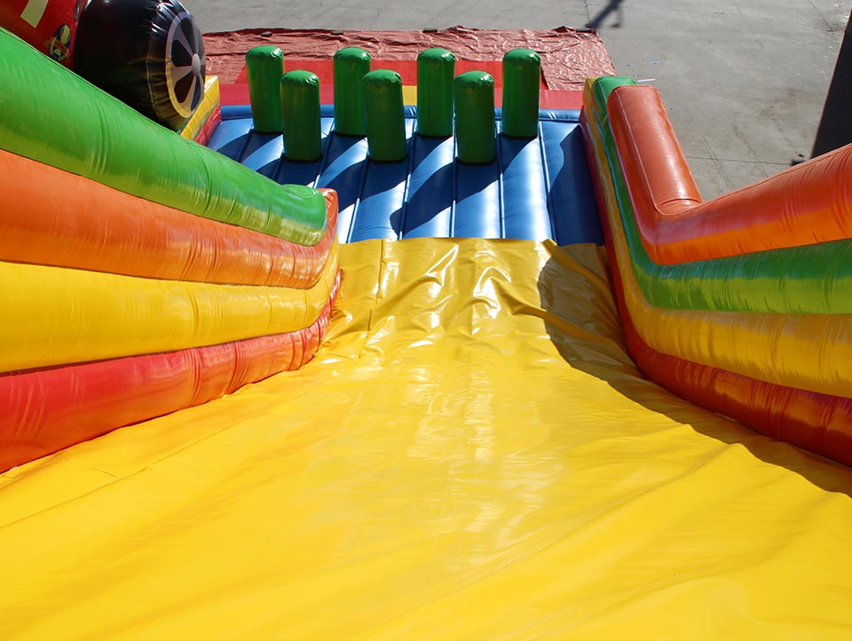 Inflatable dry Slide with Car Model